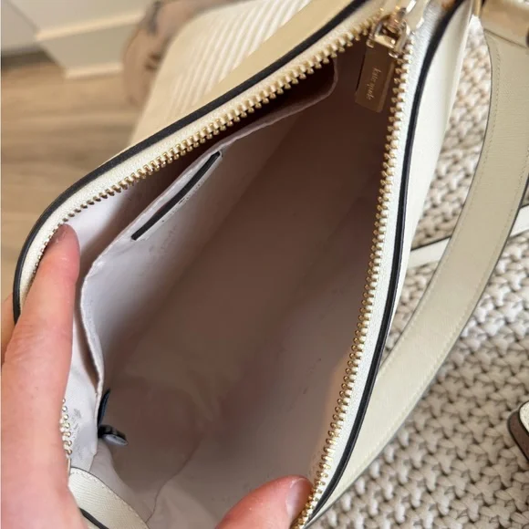 Kate Spade Madison Margot Convertible Shoulder Bag and Wallet in Meringue - Picture 8 of 12